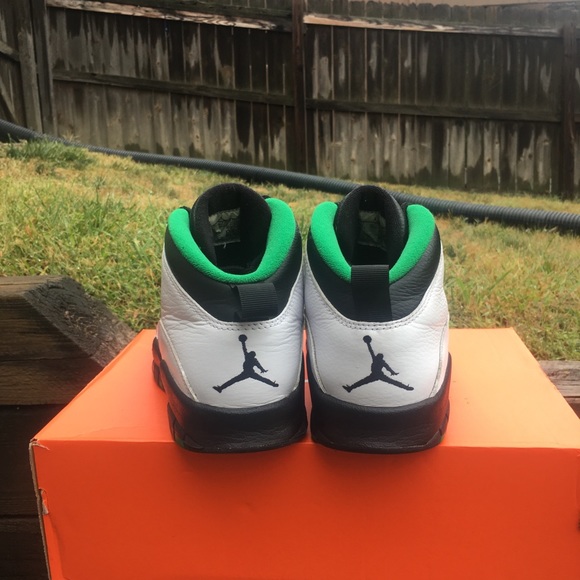 Jordan 10 Seattle Size 9.5 - Picture 5 of 6